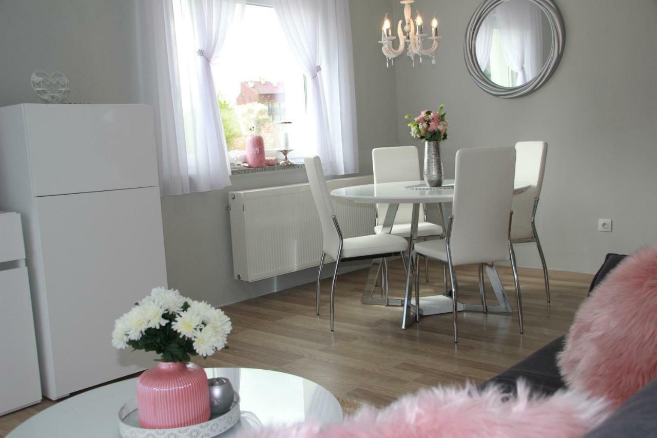 Apartment Snjezana スルニュ エクステリア 写真